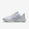 Giày Nike Quest 4 Nữ - Trắng Giày Nike Quest 4 Nữ - Trắng