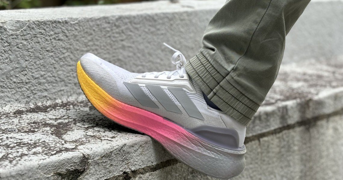 Top Giày Thể Thao Adidas Được Ưu Chuộng Nhất Năm 2025 Top Giày Thể Thao Adidas Được Ưu Chuộng Nhất Năm 2025