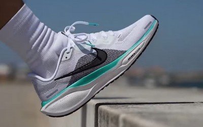 5 Lý Do Khiến Bạn Không Thể Rời Xa Một Đôi Giày Chính Hãng Chuẩn Xịn