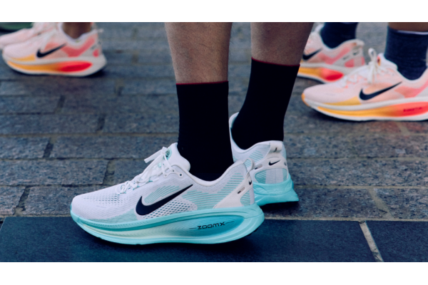 Nike Và Hành Trình Tái Định Nghĩa Giày Chạy Bộ Chuẩn Hiệu Năng