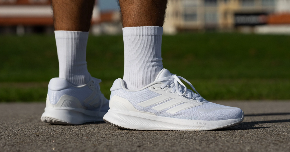 Giày Chính Hãng Giá “Hạt Tiêu”: Danh Sách Mua Ngay Kẻo Hết! Giày Chính Hãng Giá “Hạt Tiêu”: Danh Sách Mua Ngay Kẻo Hết!