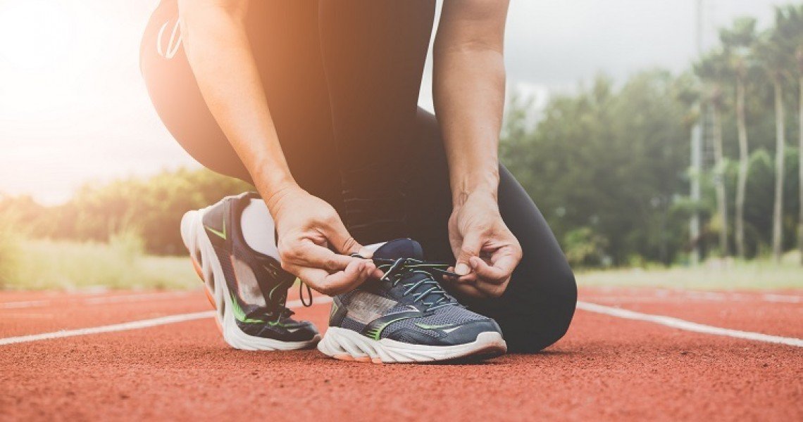 Chọn Giày Như Thế Nào Để Bảo Vệ Chân? Hướng Dẫn Chi Tiết A-Z Cho Người Mới