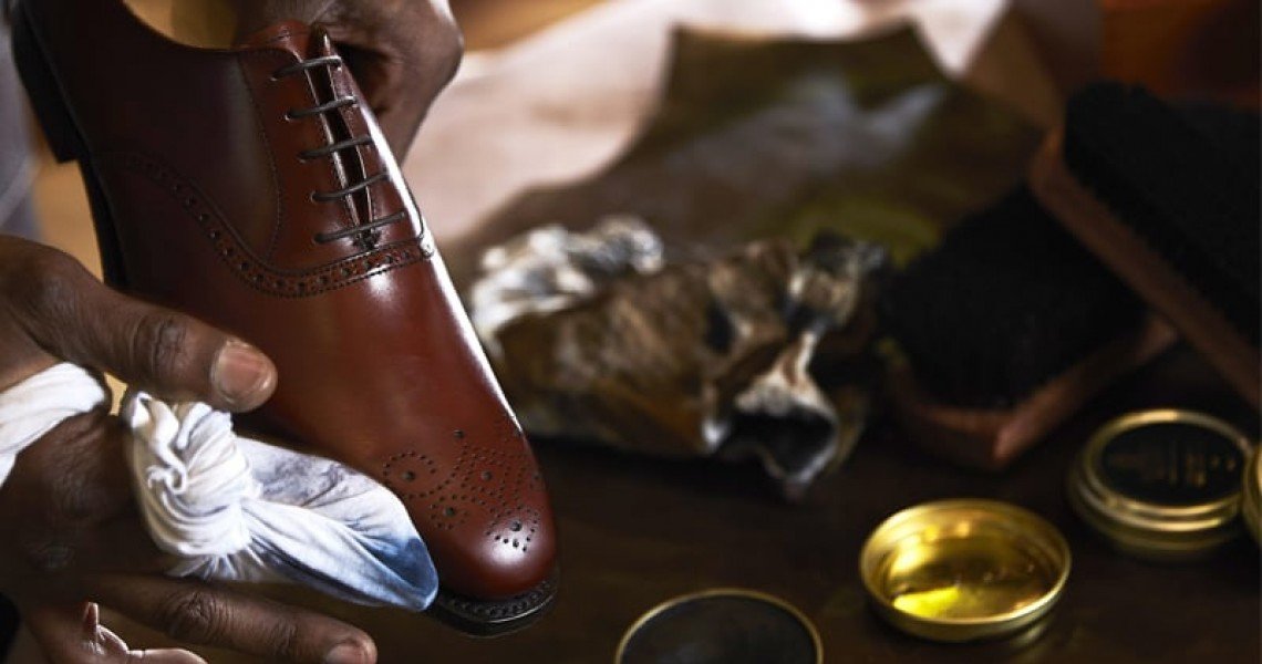Bí Quyết Làm Sạch Và Dưỡng Giày Da Công Sở Đúng Cách