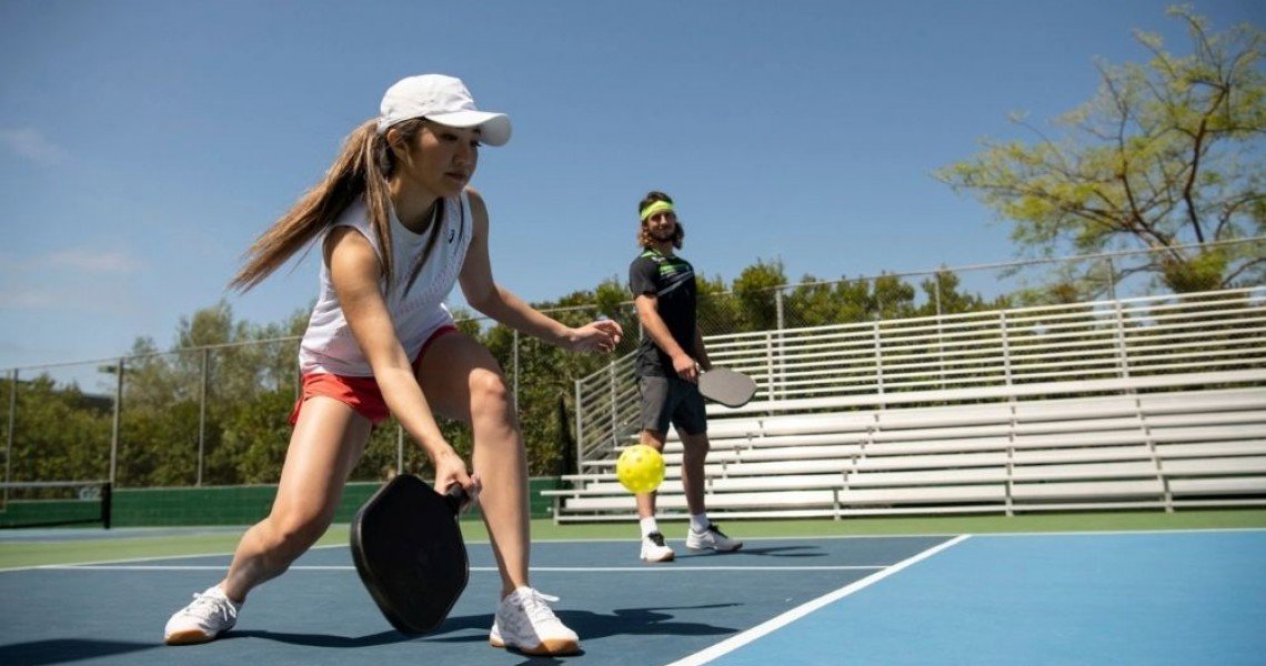 Giày Pickleball Cho Nữ – Vừa Thời Trang, Vừa “Chiến” Hết Mình Trên Sân Giày Pickleball Cho Nữ – Vừa Thời Trang, Vừa “Chiến” Hết Mình Trên Sân