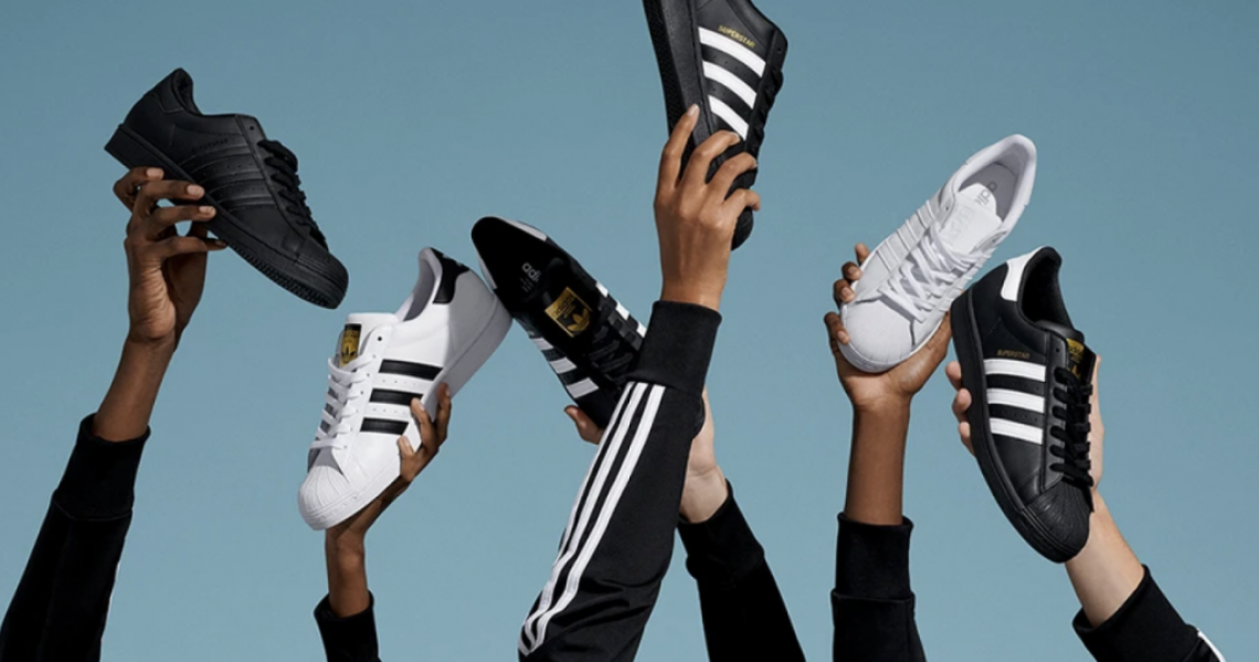 Giày Adidas và 3 lý do khiến Adidas được ưa chuộng Giày Adidas và 3 lý do khiến Adidas được ưa chuộng