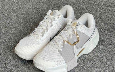 So Sánh Các Mẫu Giày Pickleball Hot Nhất: Ưu – Nhược Điểm Từng Đôi