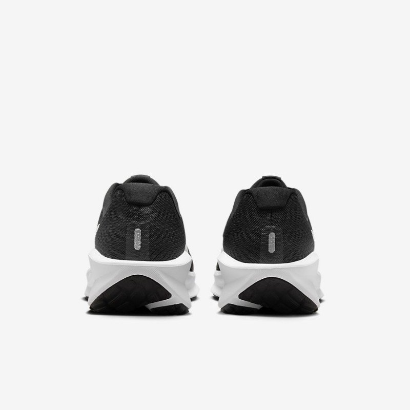 Giày Nike DownShifter 13 Nam - Đen Trắng Giày Nike DownShifter 13 Nam - Đen Trắng