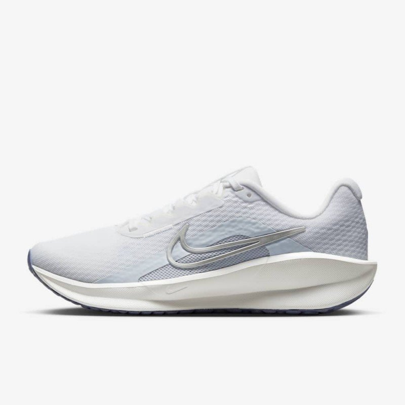 Giày Nike DownShifter 13 Nữ - Trắng Xám Giày Nike DownShifter 13 Nữ - Trắng Xám