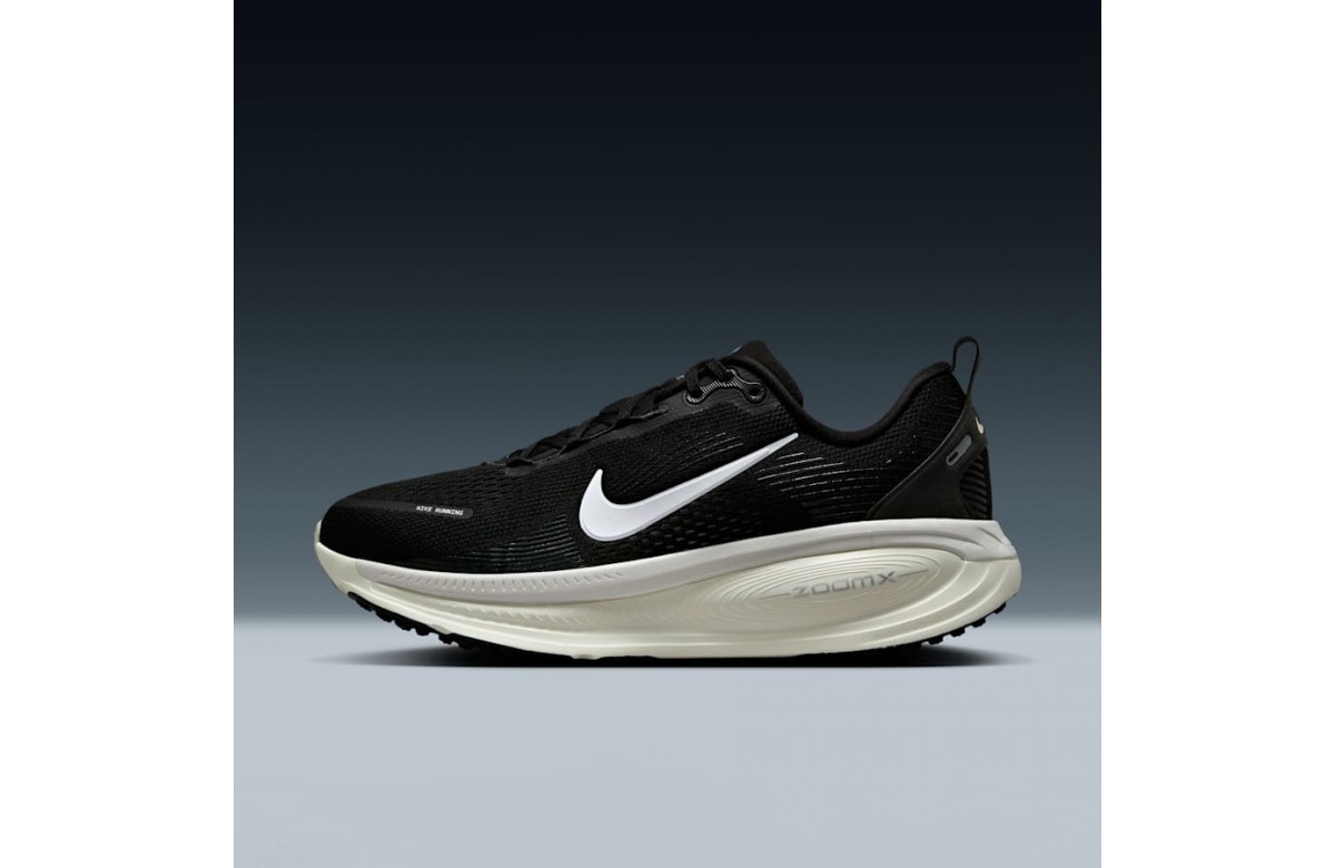 Đánh giá Nike Vomero 18  Êm ái tối đa cho những buổi chạy dài