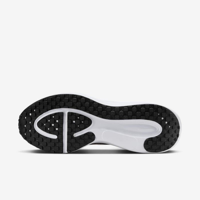 Giày Nike Revolution 8 Nam - Đen Trắng Giày Nike Revolution 8 Nam - Đen Trắng