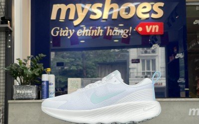 Đi Chơi Mà Vẫn Phải Xinh: Gợi Ý Mẫu Giày Nữ 2025 Đáng Mua Nhất