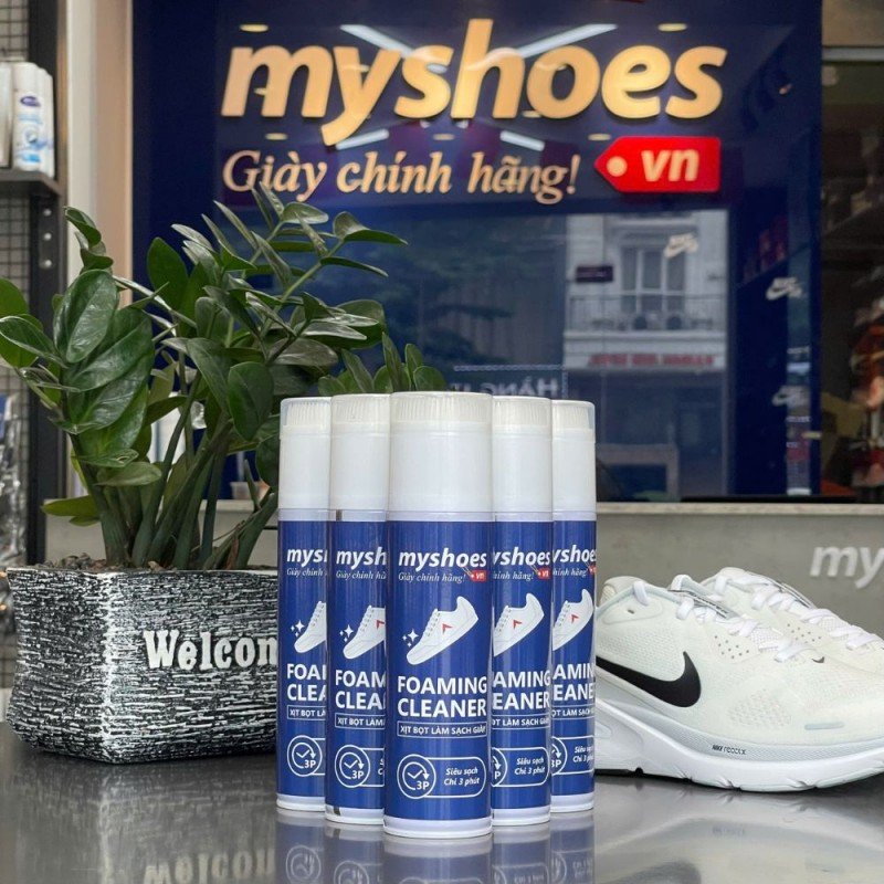 Xịt Bọt ION Làm Sạch Giày Myshoes 300ml Xịt Bọt ION Làm Sạch Giày Myshoes 300ml