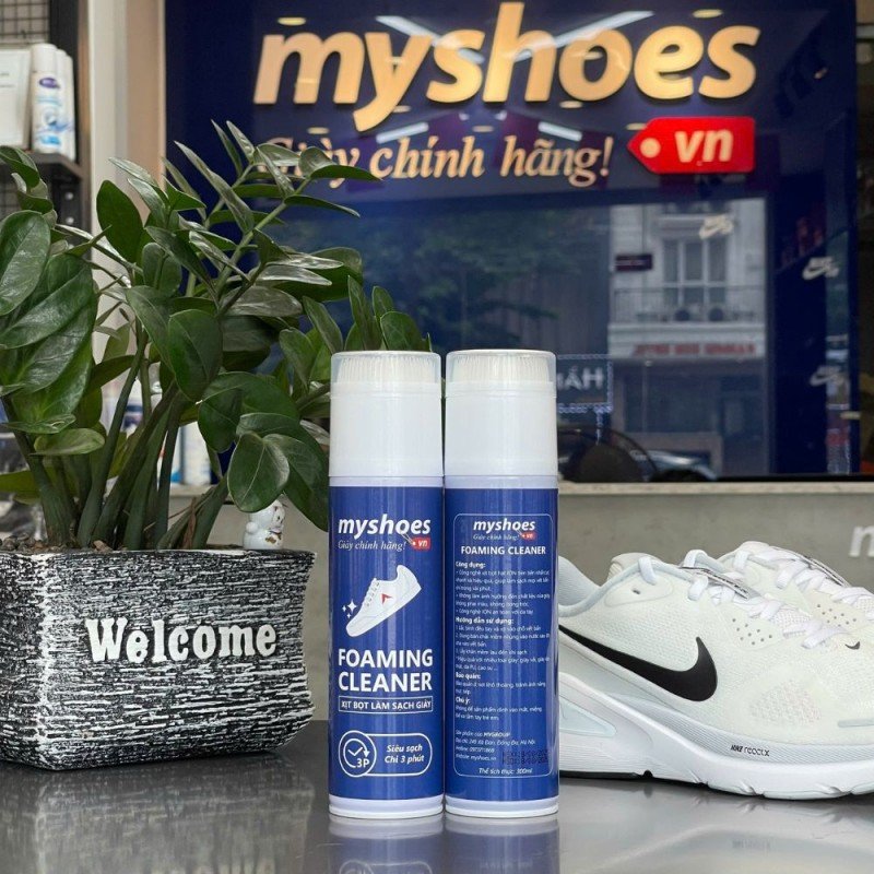 Xịt Bọt ION Làm Sạch Giày Myshoes 300ml Xịt Bọt ION Làm Sạch Giày Myshoes 300ml